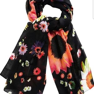 NWT *Desigual* Daisies Pop Floral Scarf